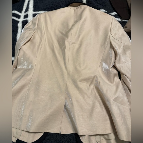 Good Blazer - Picture 6 of 6